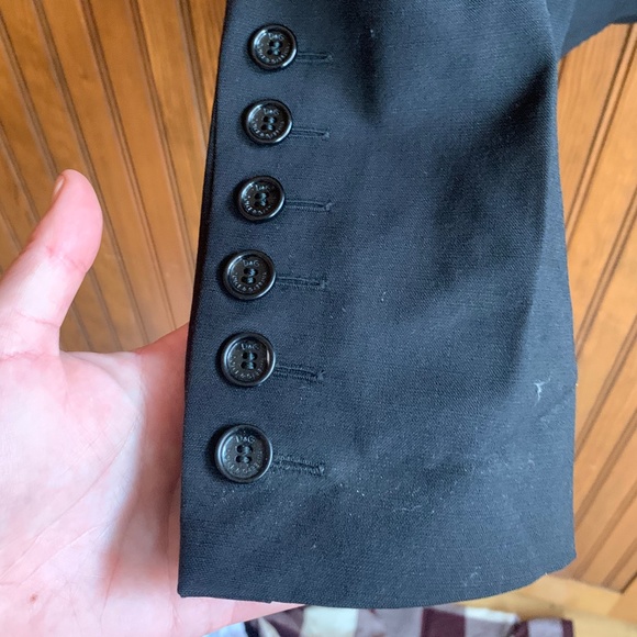 Dolce & Gabanna Black Blazer With Floral Lining - Picture 4 of 7